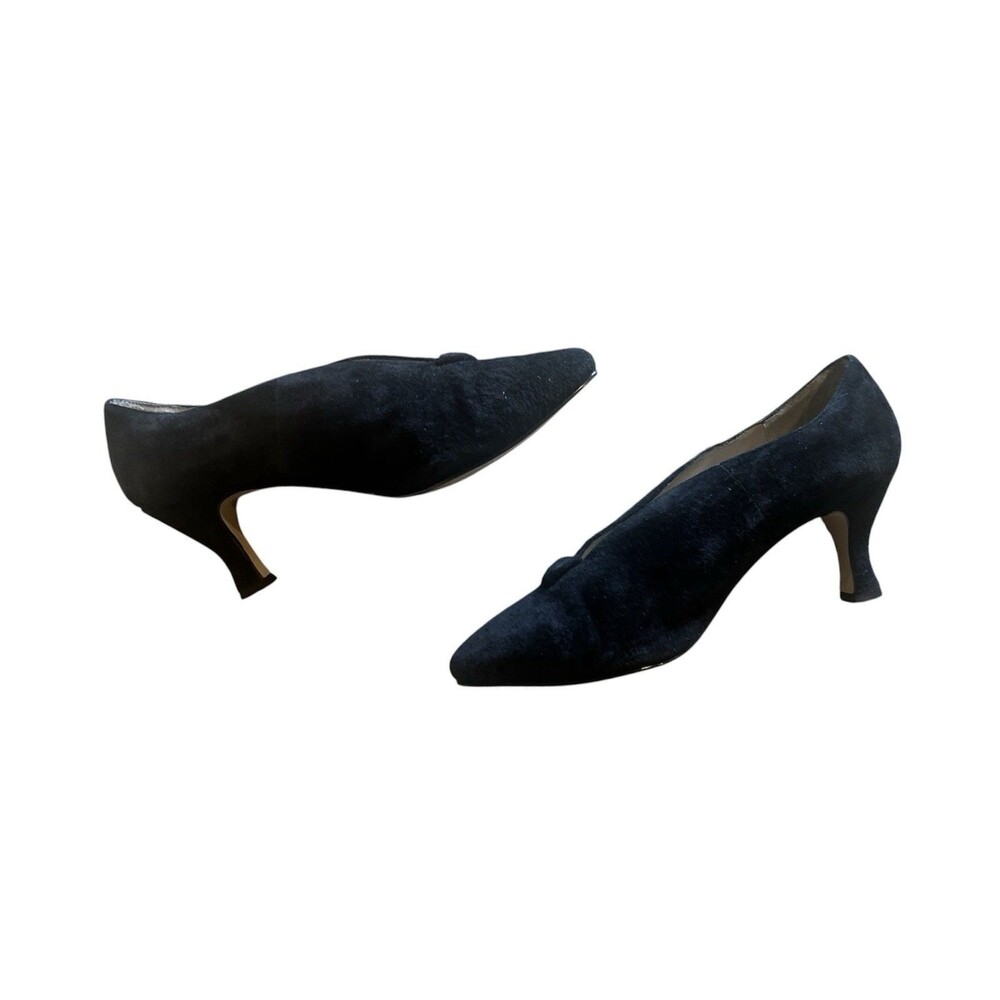 Vintage Carriage Court Black V Split Paula Suede Size 7.5M 2” Kitten Heels - Picture 11 of 16